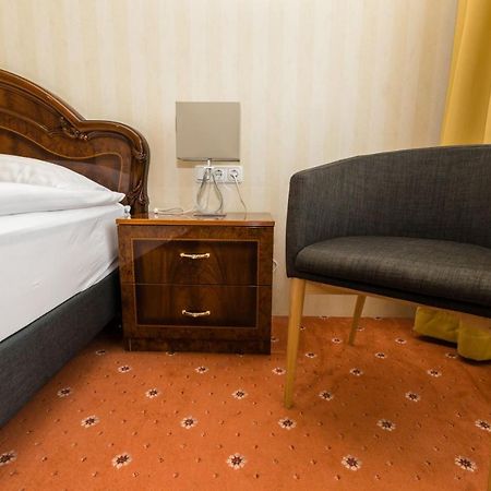 Hotel Smari Коупавогюр Экстерьер фото
