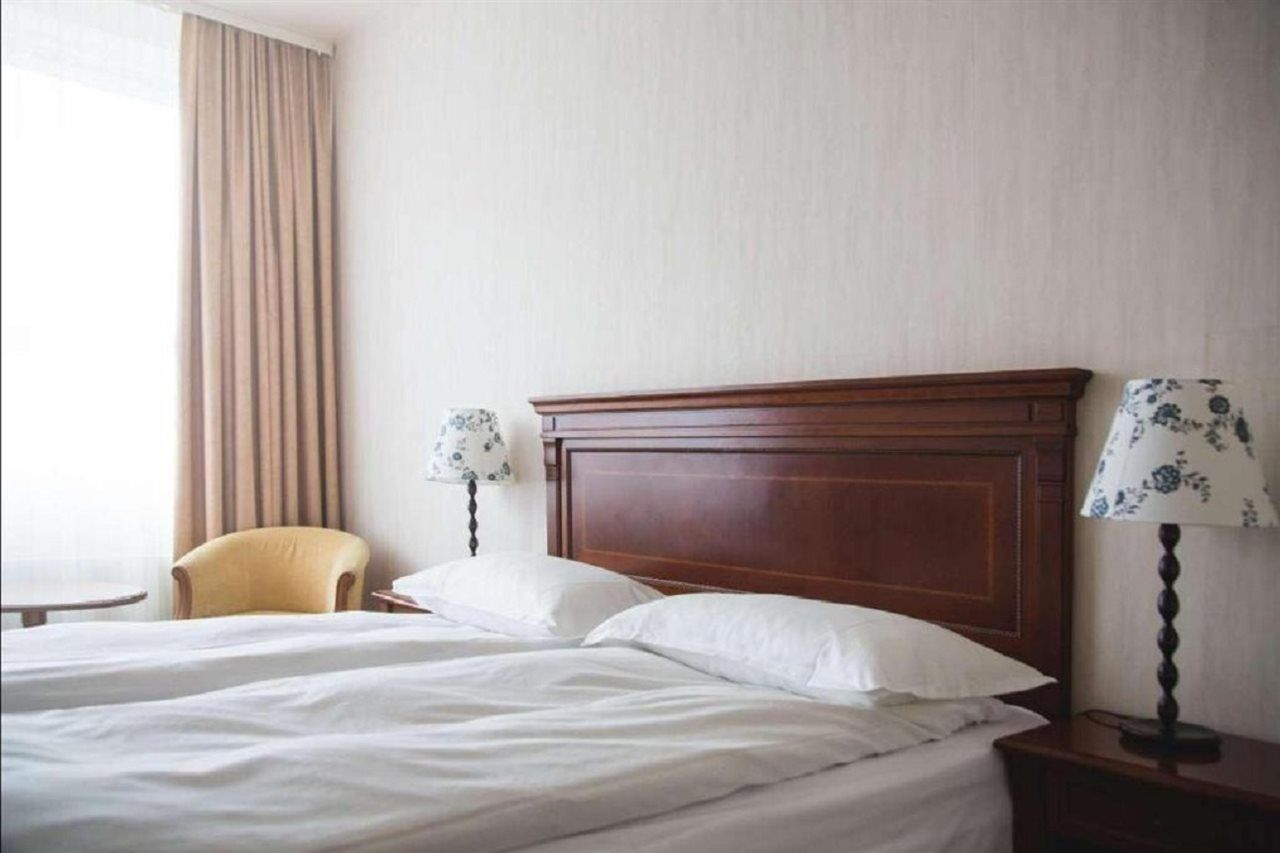 Hotel Smari Коупавогюр Экстерьер фото