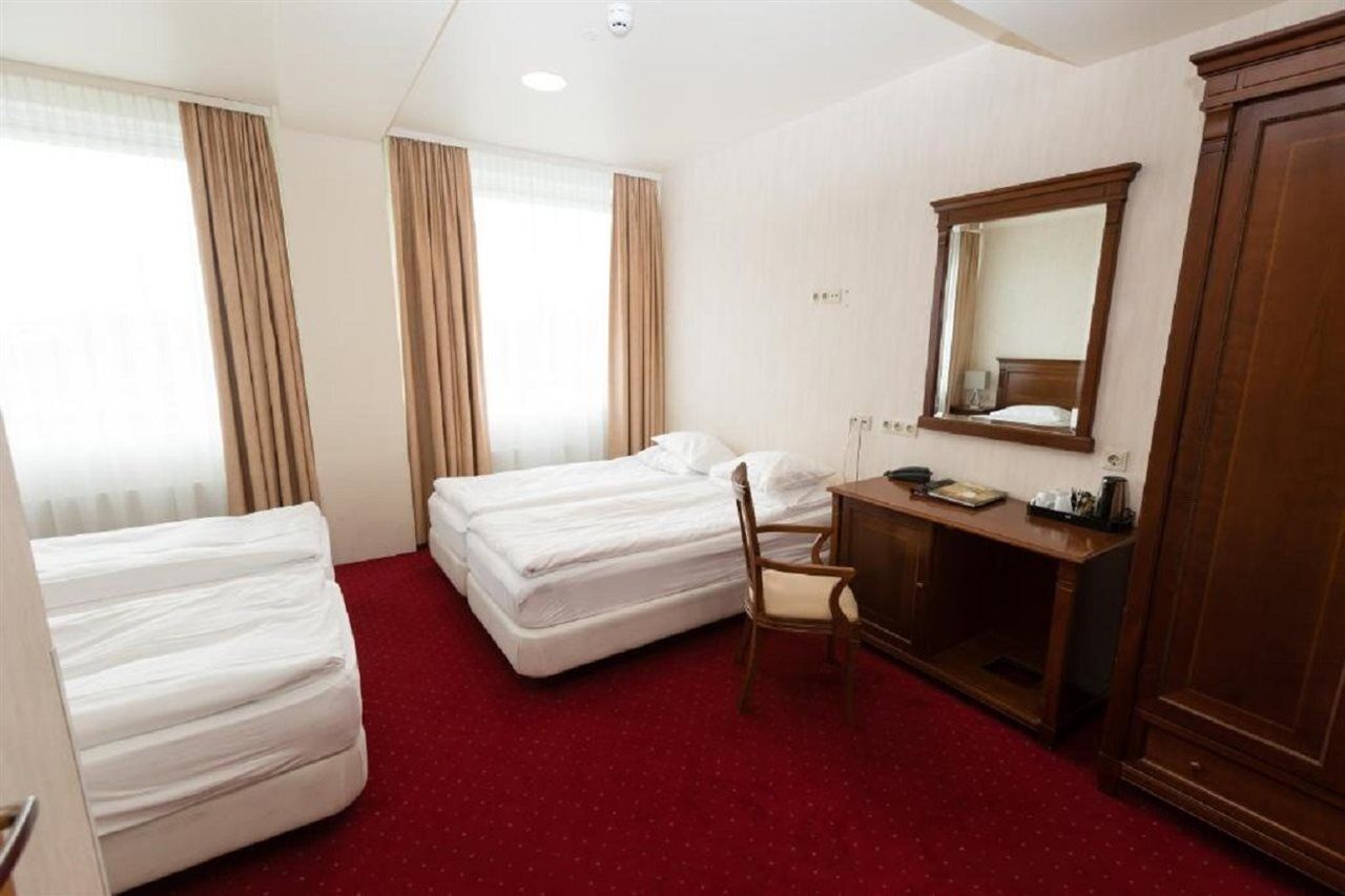 Hotel Smari Коупавогюр Экстерьер фото